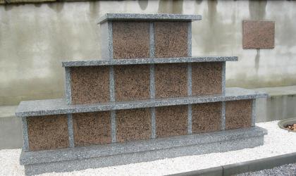 Pyramide 12 cases